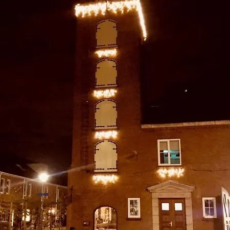 De Oude Kazerne Torenkamer Apartman Kaatsheuvel